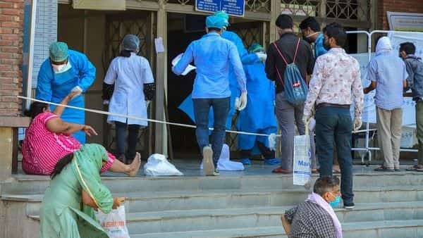 Coronavirus: Record 30 fatalities in Delhi takes death toll to 261, tally hits 13,418 - livemint.com - city New Delhi - city Delhi