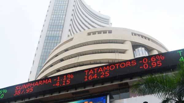 Indian stock markets: With expiry on Thursday, expect volatility to increase - livemint.com - India