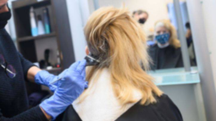 Second Missouri stylist who worked with coronavirus symptoms tests positive; 147 clients, co-workers exposed - fox29.com - state Missouri - city Springfield