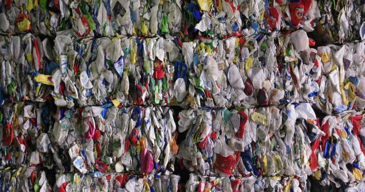 Coronavirus: soaring reliance on single-use plastics stalls zero-waste movement - globalnews.ca
