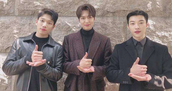 Lee Min Ho - The King: Eternal Monarch’s Lee Min ho, Woo Do hwan & Kim Kyung nam pay tribute to COVID 19 medical workers - pinkvilla.com