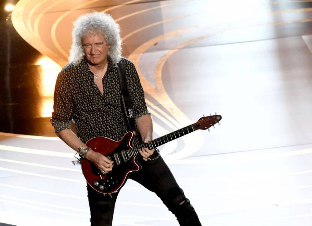 Brian May, 72, suffers heart attack and is rushed to hospital in ‘agony’, Queen guitarist reveals - thesun.co.uk