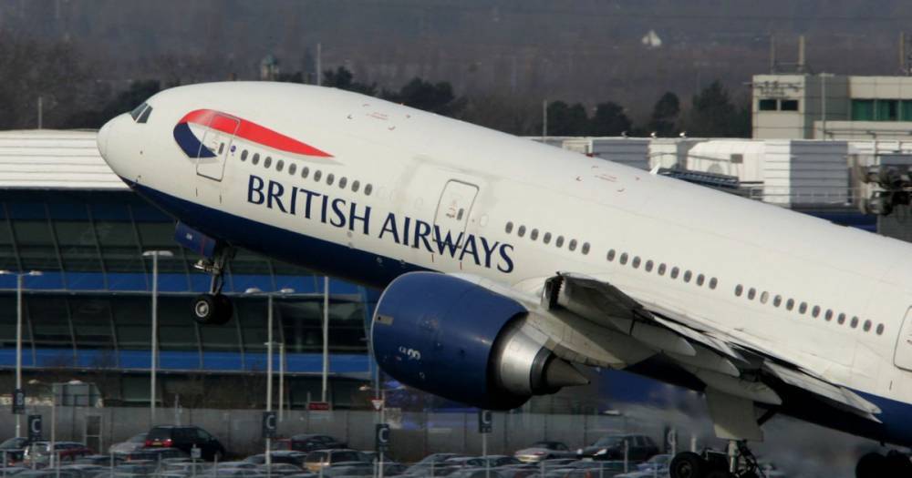 British Airways 'to axe thousands of cabin crew workers and rehire them on half the pay' - mirror.co.uk - Britain