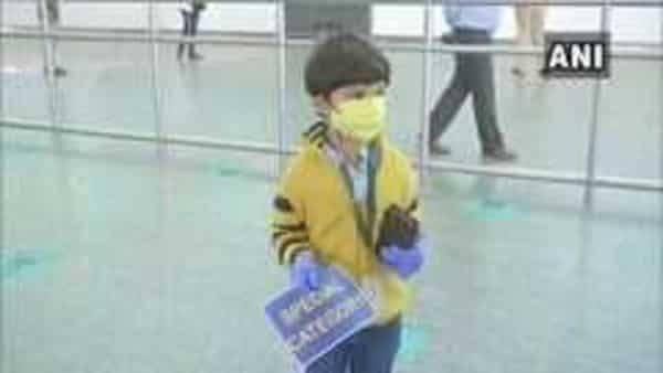 Five-year-old boy flies back home alone from Delhi as domestic flights resume - livemint.com - India - city Delhi - city Bangalore
