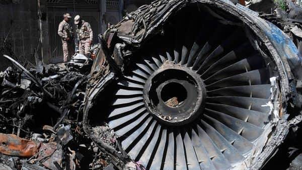 Crashed Pakistan plane's pilot ignored 3 warnings to lower altitude: Report - livemint.com - Pakistan - city Lahore - city Karachi