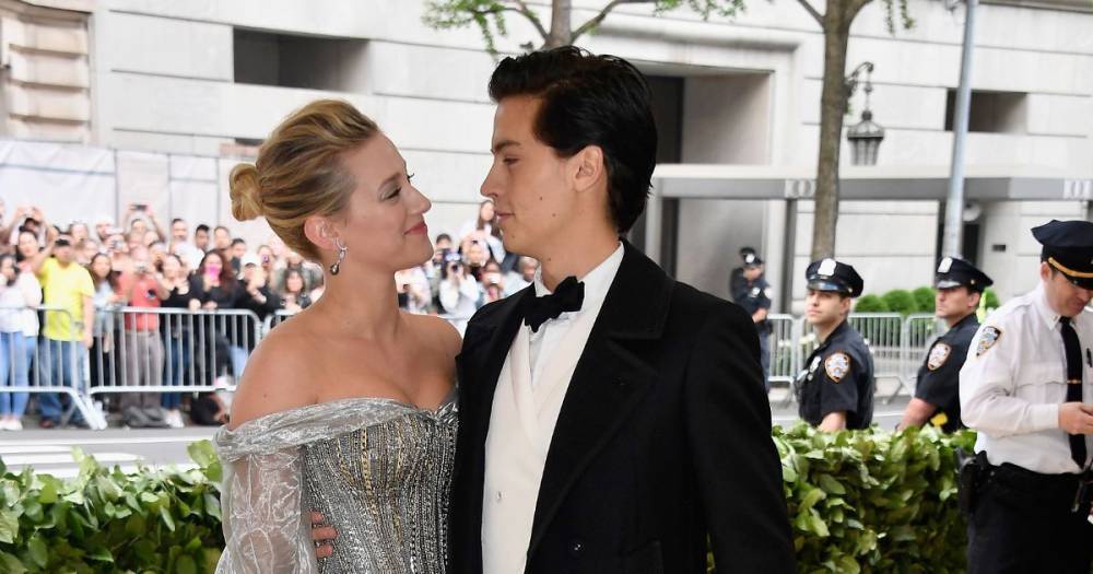 Lili Reinhart - Cole Sprouse - Page VI (Vi) - Riverdale's Lili Reinhart and Cole Sprouse split after three years together - mirror.co.uk