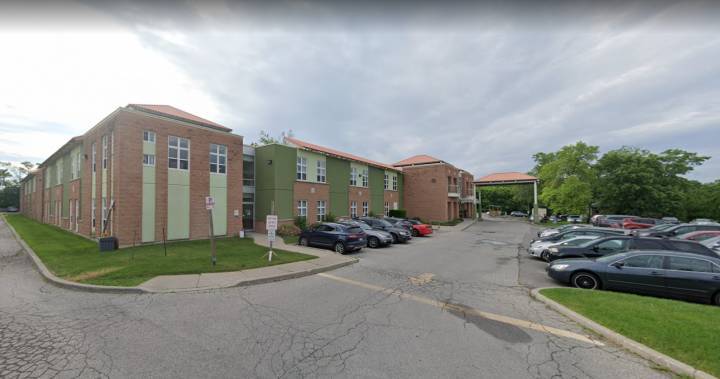 Coronavirus: Hospitals to temporarily manage 2 Ontario long-term care homes - globalnews.ca - county Sutton