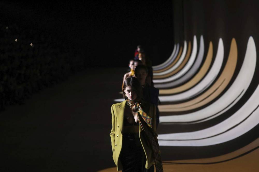 Alessandro Michele - Gucci, Saint Laurent seek radical redo of fashion calendars - clickorlando.com