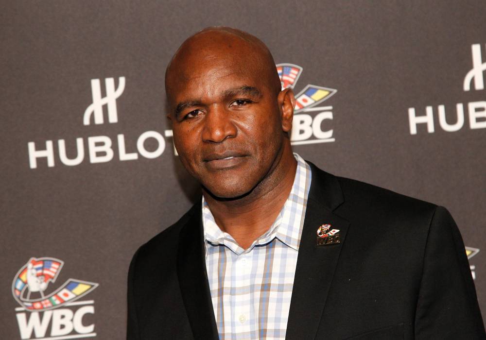 Evander Holyfield - Evander Holyfield Open To Boxing Mike Tyson For Charity: ‘If I Ask Him It’s Like Me Being A Bully’ - etcanada.com