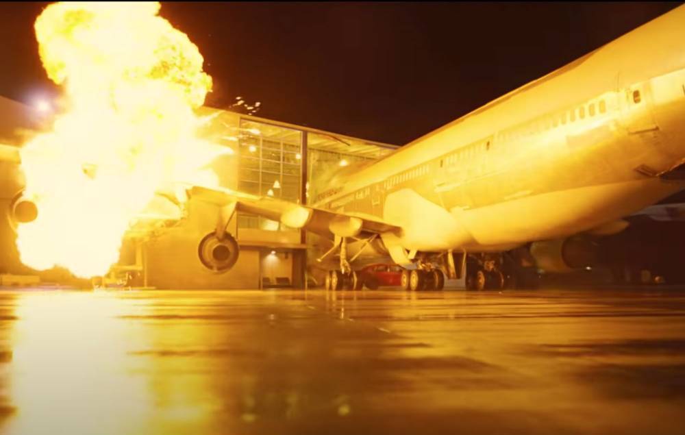 Christopher Nolan - ‘Tenet’: Christopher Nolan crashed a real plane into a building for explosive sequence - nme.com - Washington - city Washington