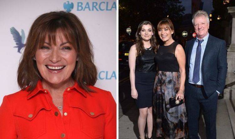 Lorraine Kelly - Dominic Cummings - Steve Smith - Rob Beckett - Lorraine Kelly husband: Who is Lorraine Kelly married to? - express.co.uk - Britain - Scotland - city London - county Durham