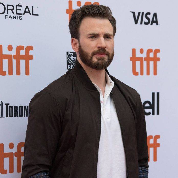 Chris Evans - Hollywood Reporter - Chris Evans almost quit acting due to panic attacks - peoplemagazine.co.za