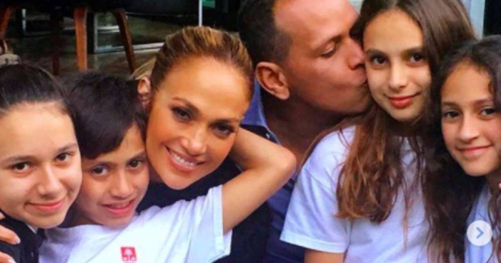Jimmy Fallon - Jennifer Lopez - Alex Rodriguez - Jennifer Lopez reveals how stepdaughters Ella and Natasha have helped her during lockdown - msn.com