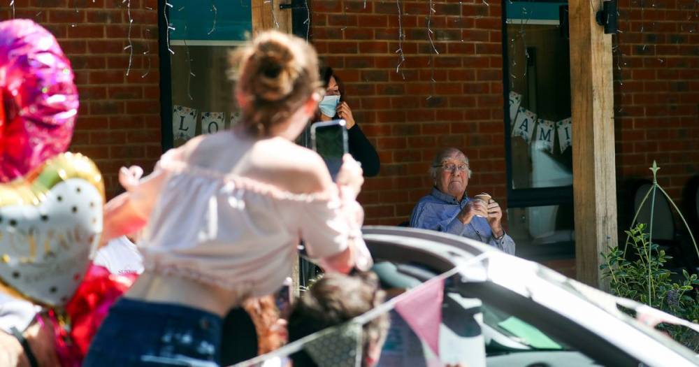 Care home hosts drive-by visit so residents can safely see their families - dailystar.co.uk - Britain