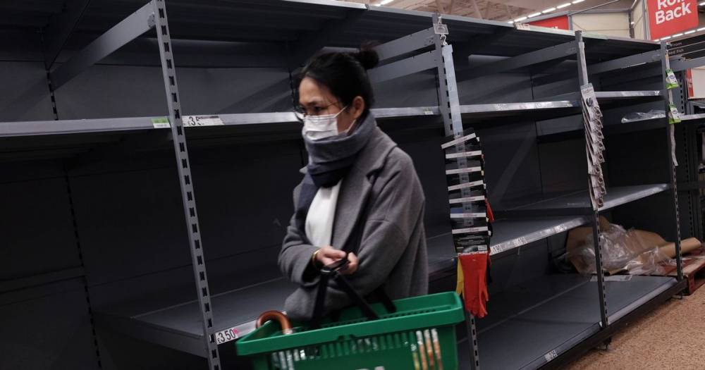 New rules for wearing PPE and face masks in shops and supermarkets - manchestereveningnews.co.uk