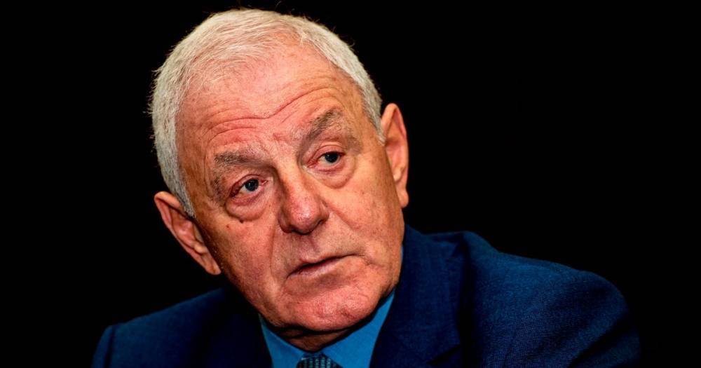 Walter Smith - Walter Smith's Celtic one-liner is embarrassing and Rangers hero has proved Hoops fans right - Hotline - dailyrecord.co.uk