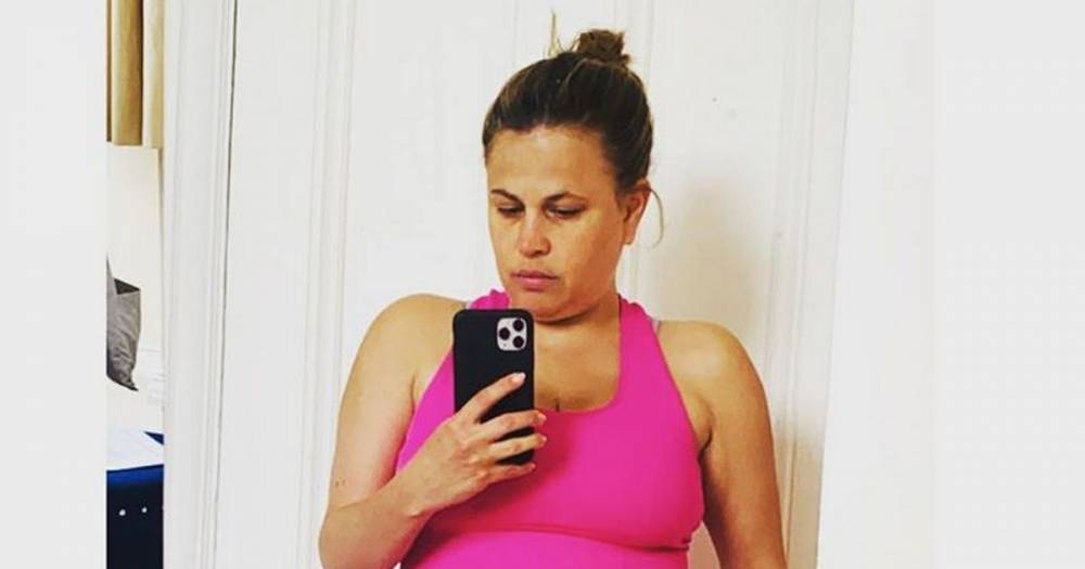 Nadia Essex - Nadia Essex shares baby weight battle with honest snap of her 'mum pouch' - mirror.co.uk