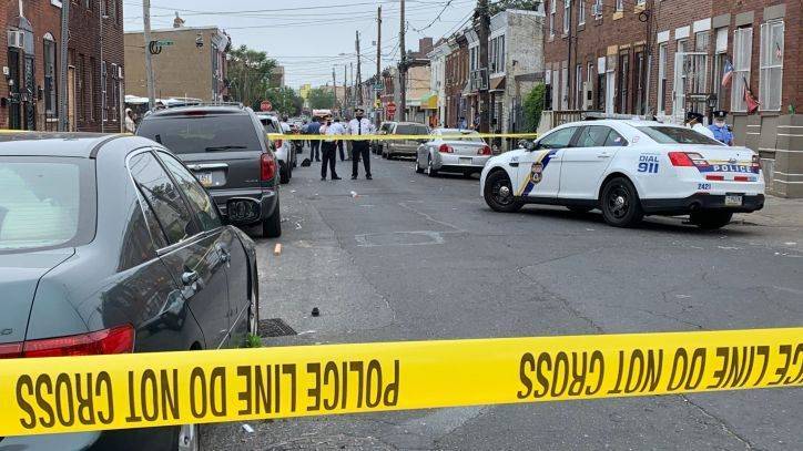 'This has to stop': 4 injured after drive-by shooting in Kensington - fox29.com