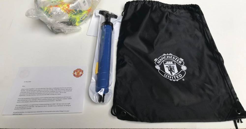 Manchester United make brilliant gesture to academy youngsters - manchestereveningnews.co.uk - city Manchester