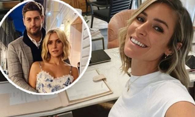 Kristin Cavallari - Kristin Cavallari back to work at fashion label Uncommon James - dailymail.co.uk - state Tennessee - city Nashville, state Tennessee