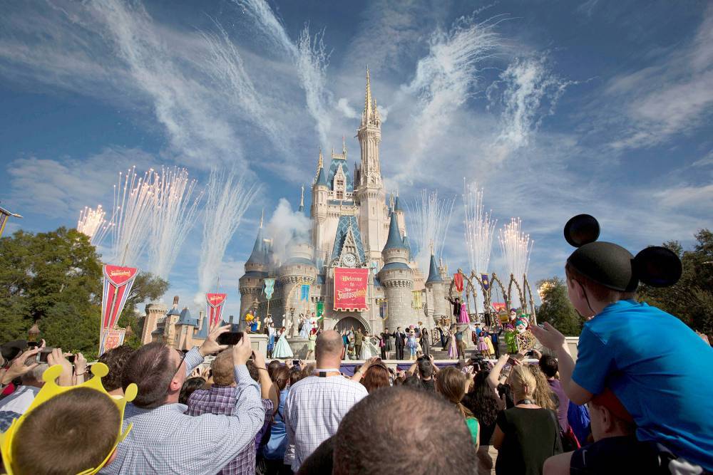 Disney World - Walt Disney World sets summer reopening after coronavirus lockdown - nypost.com - county Orange