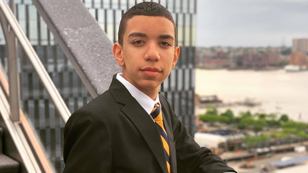 Good News - This 16-Year-Old Is Using TikTok to Tutor Fellow Students Amid Coronavirus Pandemic - etonline.com - city Harlem - county Bronx