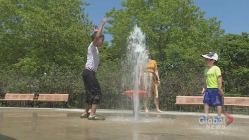 Montrealers try to stay cool during spring heatwave - globalnews.ca