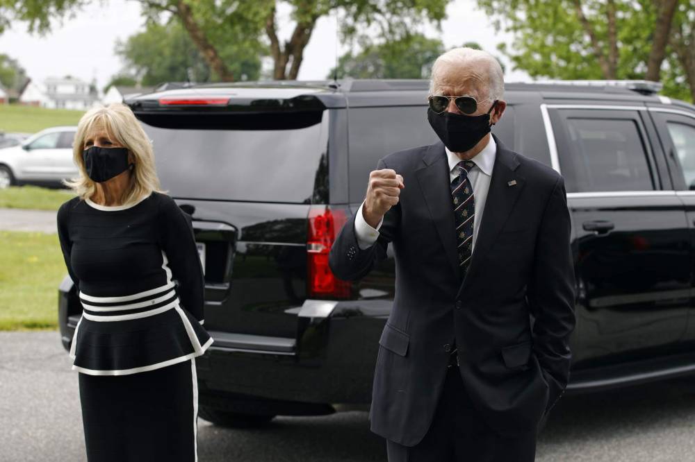 Joe Biden - Biden says nation grieves for 100,000 US coronavirus victims - clickorlando.com - Usa - Washington