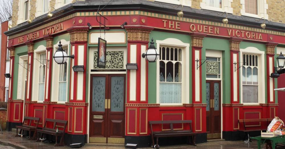 Mick Carter - Phil Mitchell - EastEnders' Queen Vic may be forced to stay closed down because of lockdown rules - dailystar.co.uk - Britain