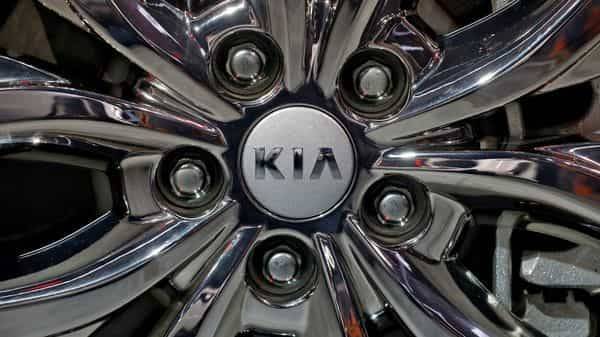 Kia Motors announces additional investment of $54 mn in Andhra Pradesh - livemint.com - South Korea - India