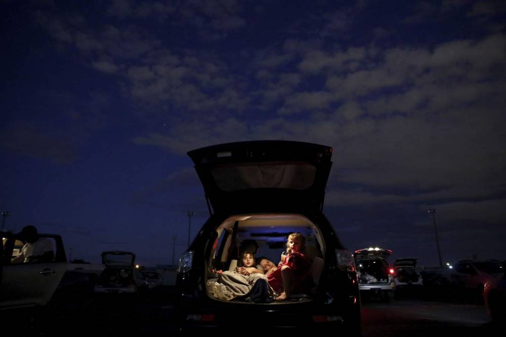 AP PHOTOS: Brazil drive-in, a welcome escape from pandemic - clickorlando.com - Brazil - city Brasilia