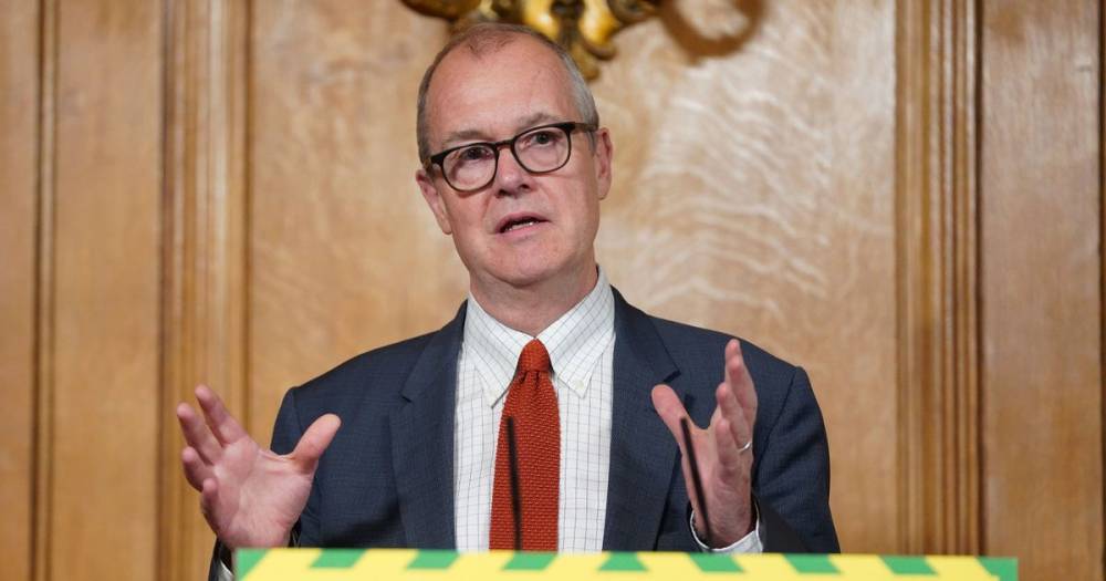 Patrick Vallance - Sir Patrick Vallance says UK is 'at a fragile state' as he reveals alarming infection figures - manchestereveningnews.co.uk - Britain