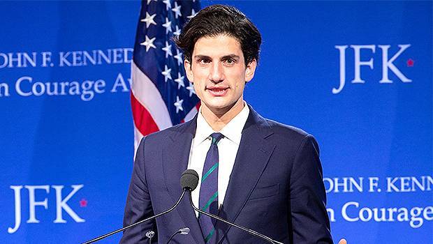 John F.Kennedy - Jack Schlossberg, JFK’s Grandson Says Frontline Workers To Be Honored With Profiles In Courage Award - hollywoodlife.com - Usa - county Caroline