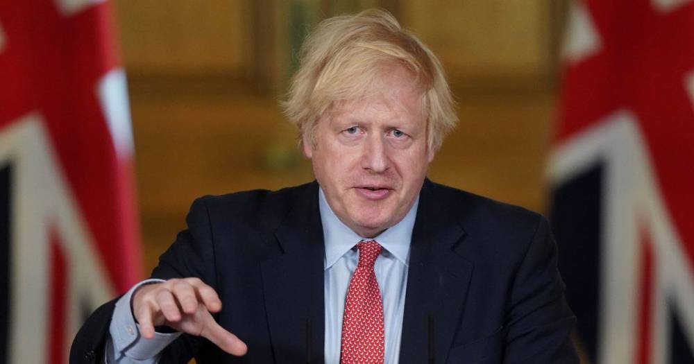 Boris Johnson - Chris Whitty - You can go to the loo while visiting friends - but it's not straightforward - mirror.co.uk
