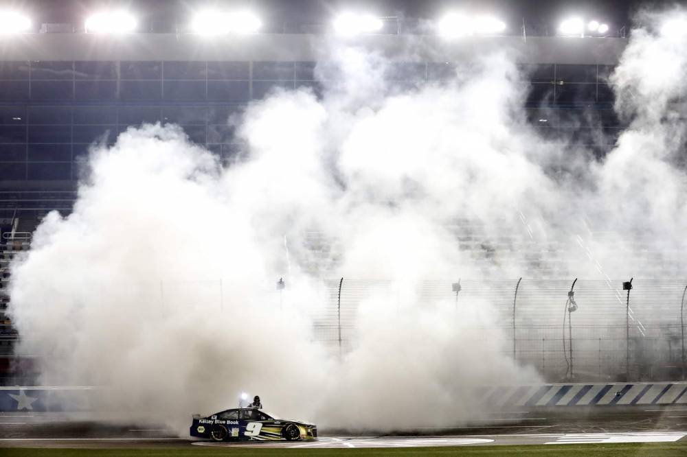 Kyle Busch - Chase Elliott - Chase Elliott ends week of misery with overdue Cup victory - clickorlando.com