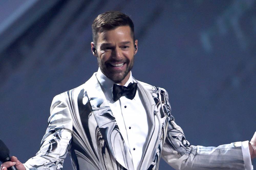 Ricky Martin - Ricky Martin Surprises With New EP ‘Pausa’ - etcanada.com