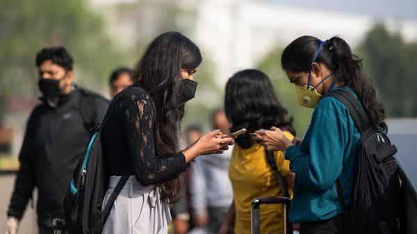 Coronavirus ignited in US no earlier than mid-January, study says - livemint.com - China - Usa