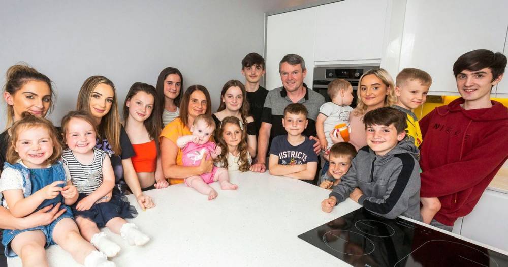 Brit family with 22 kids show off scruffy garden - and eye a major makeover - dailystar.co.uk - Britain