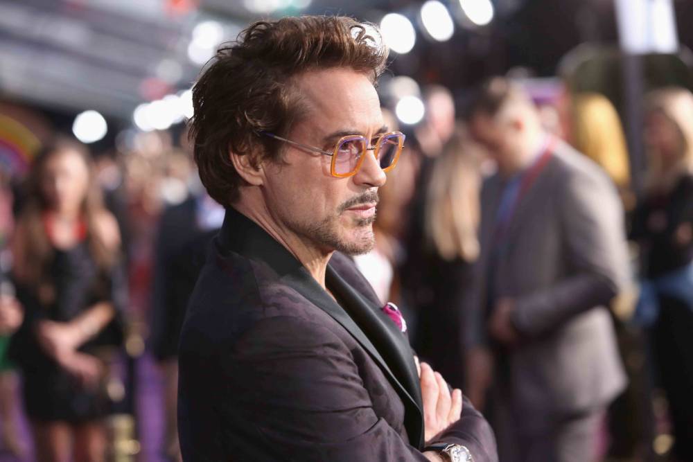 Chris Evans - Robert Downey - Scarlett Johansson - Six of the original Avengers stars are reuniting to raise money for charity - ahlanlive.com