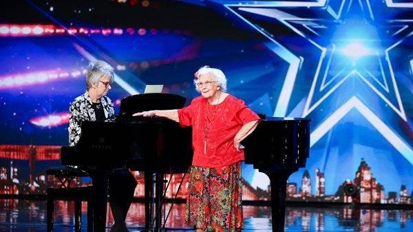 Amanda Holden - Simon Cowell - David Walliams - Britain’s Got Talent Judges wowed by 96-year-old singer - breakingnews.ie - Britain