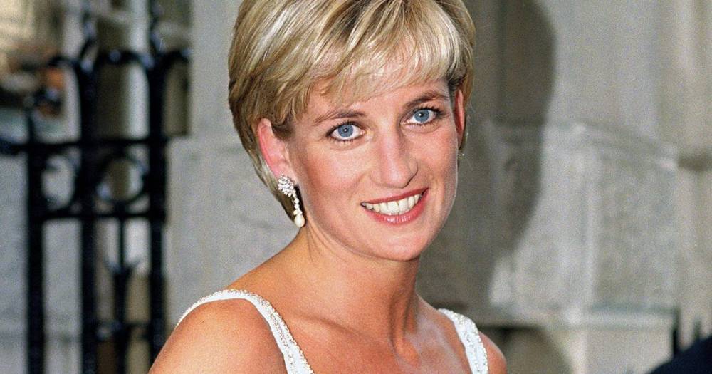 Diana Princessdiana - prince Charles - Princess Diana 'tried to kill herself four times', new documentary claims - mirror.co.uk - city Paris - county Prince William
