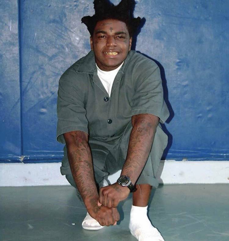 Kodak Black’s Team Alleges He Was Badly Beaten While Handcuffed By 7 Guards At Kentucky Jail - theshaderoom.com - state Kentucky - county Marin - city Sandy