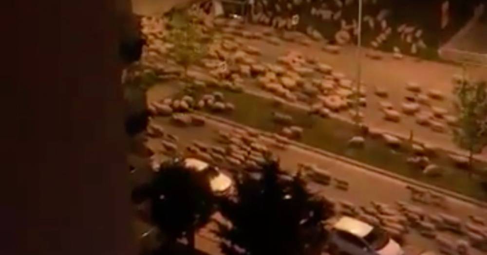 Watch as flock of sheep invade Turkish city during coronavirus lockdown - mirror.co.uk - Turkey - city Welsh