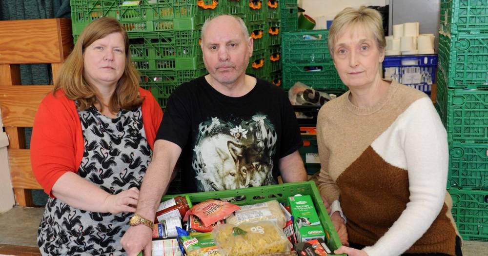 Renfrewshire charity bosses warn of pandemic fallout as one in five children live below the breadline - dailyrecord.co.uk