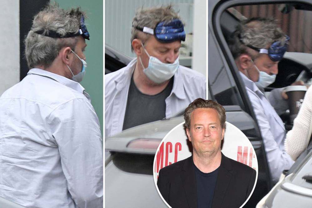 Matthew Perry - Molly Hurwitz - Matthew Perry dons face mask AND sleeping mask after worrying medical visit and split from Molly Hurwitz - thesun.co.uk - Los Angeles