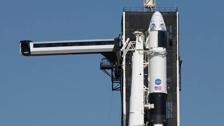 Robert Behnken - Launch day: With eye on the weather, NASA and SpaceX hope to make history - fox29.com - Usa