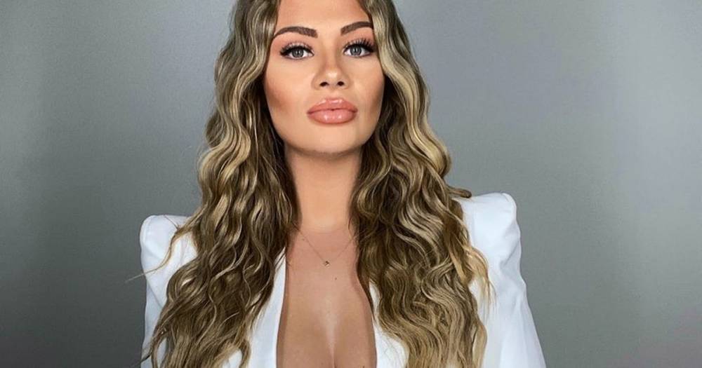Shaughna Phillips shares flawless snap after hitting back at editing accusations - mirror.co.uk