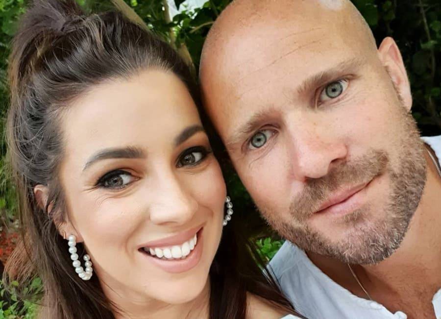 Georgie Crawford supports husband Jamie as he reveals MS diagnosis - evoke.ie