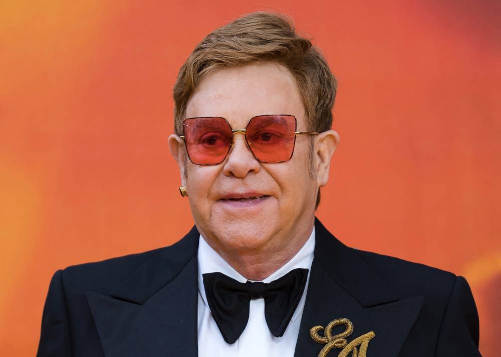 Elton John Jokes About The ‘Herculean Effort’ He Put Into His ’70s Cocaine Use While Hosting ‘Rocketman’ Viewing Party - etcanada.com