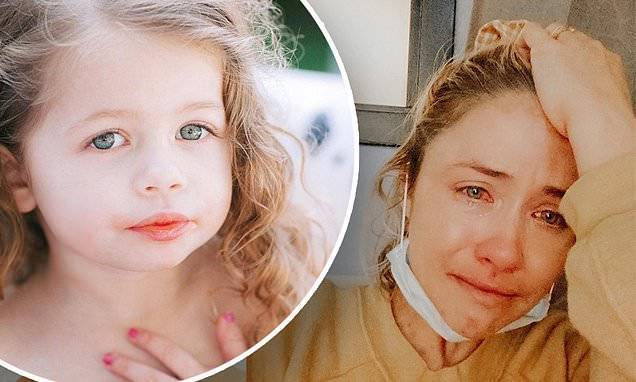 Influencer Ashley Stock reveals daughter, Stevie, three, has died from very rare brain cancer - dailymail.co.uk
